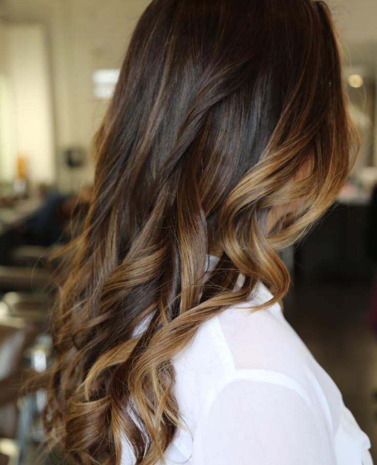 Shatush em cabelo comprido escuro