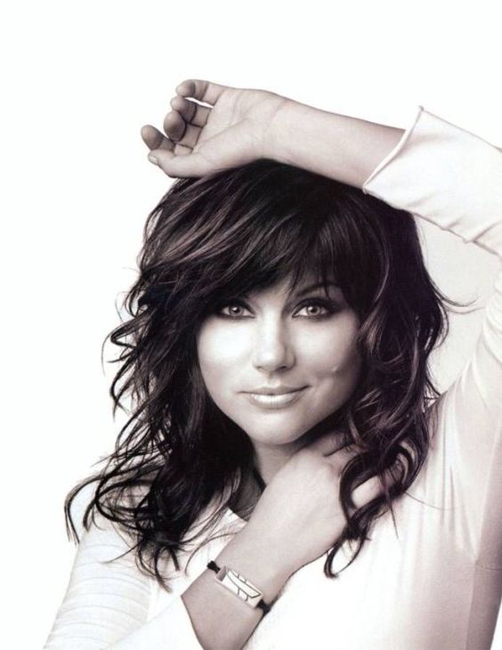 Corte de cabelo feminino italiano com franja