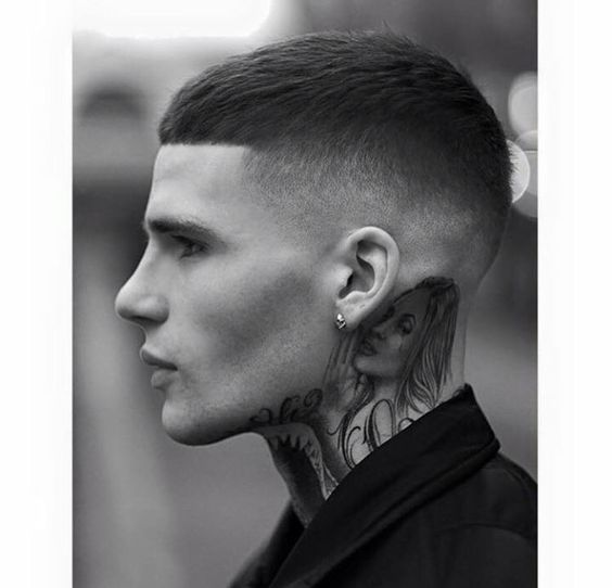 O corte de cabelo de César é variado