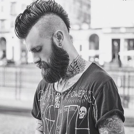 Mohawk com franja comprida