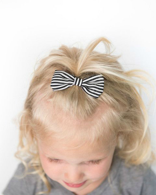 Malvina o primeiro penteado de pequenas fashionistas