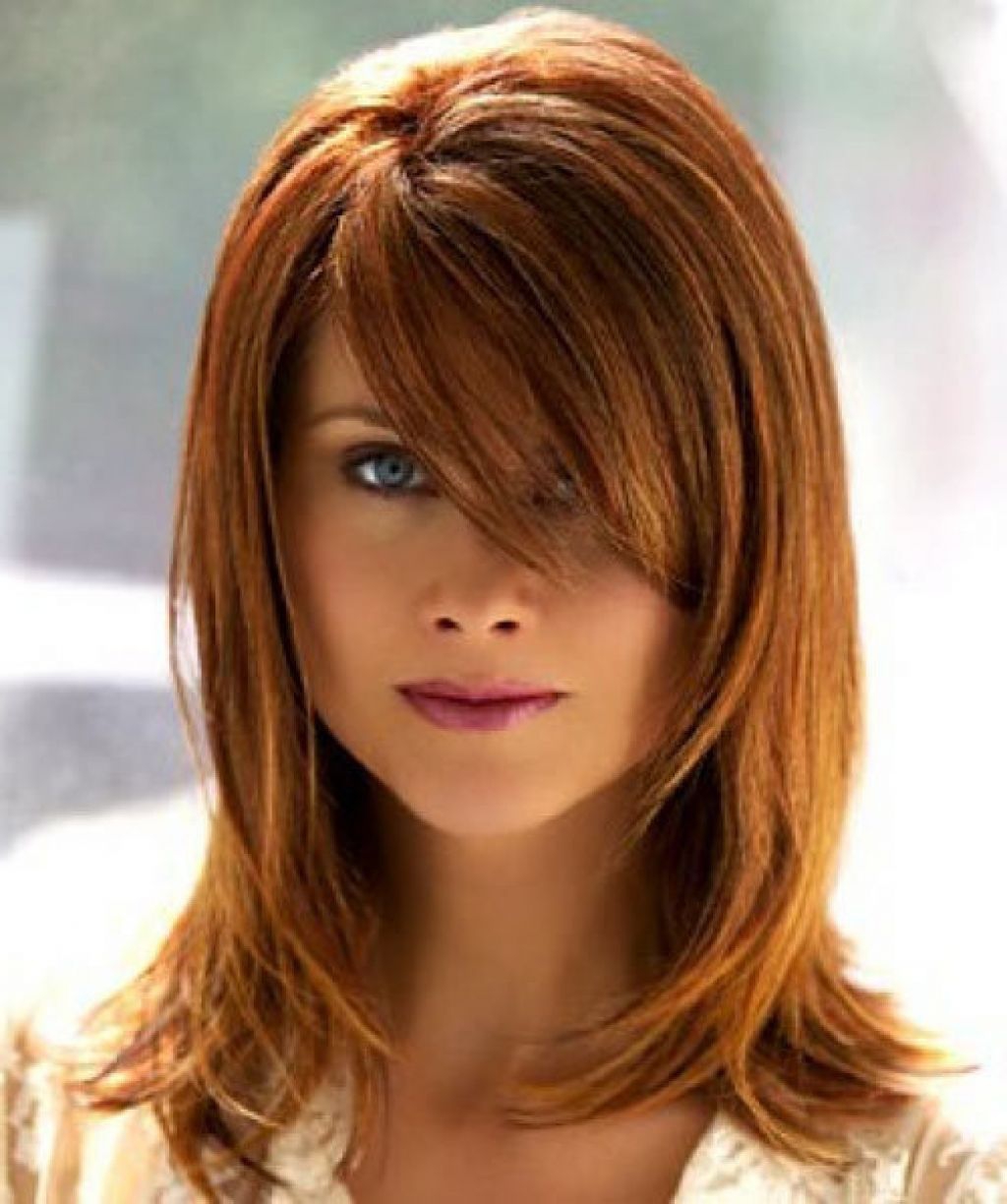 Penteados para um rosto redondo e cheio de queixo duplo