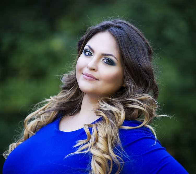 Penteados para um rosto redondo e cheio de queixo duplo