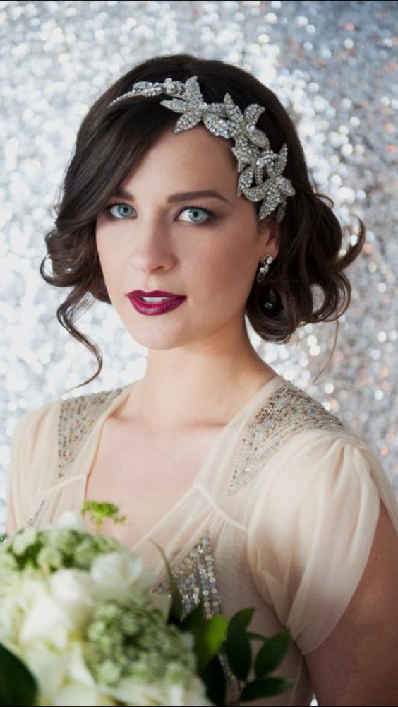 Penteados formais com faixa para a cabeça