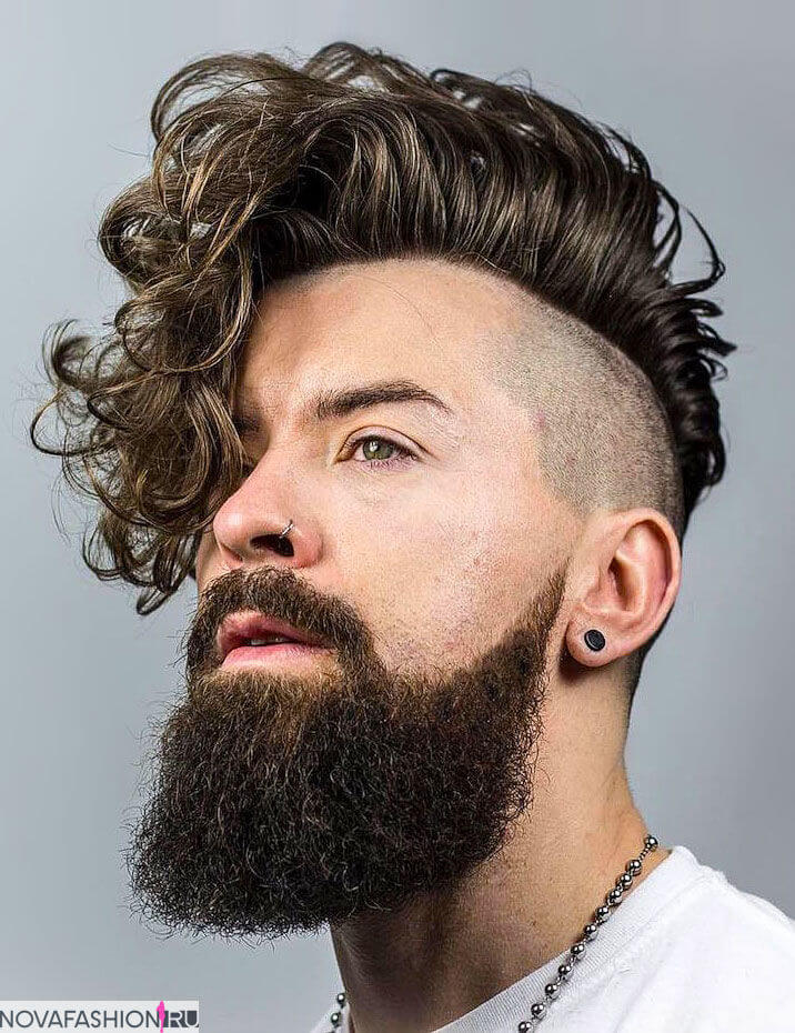produtos de modelagem para diferentes tipos de cabelo para homens