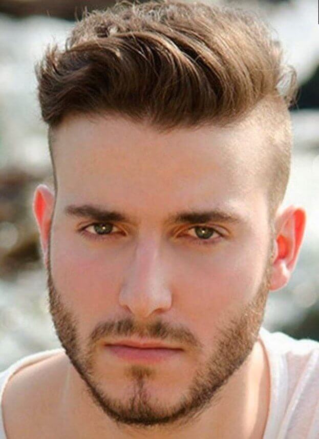 produtos de modelagem para diferentes tipos de cabelo para homens