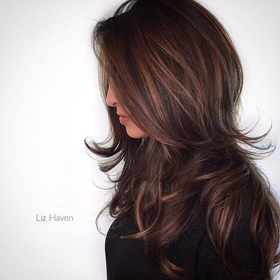 Rapsódia de corte de cabelo para cabelos longos