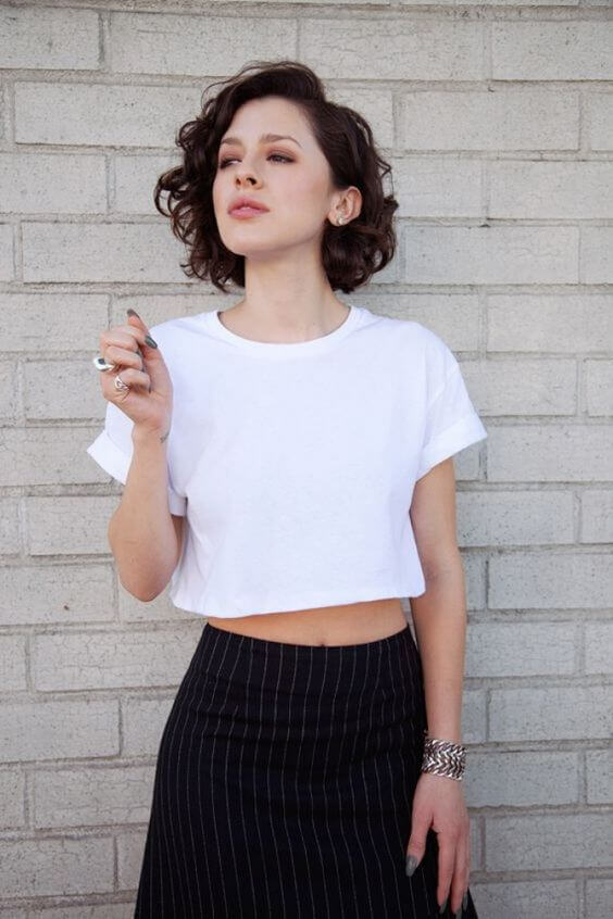 styling para cabelos curtos ondulados e cacheados