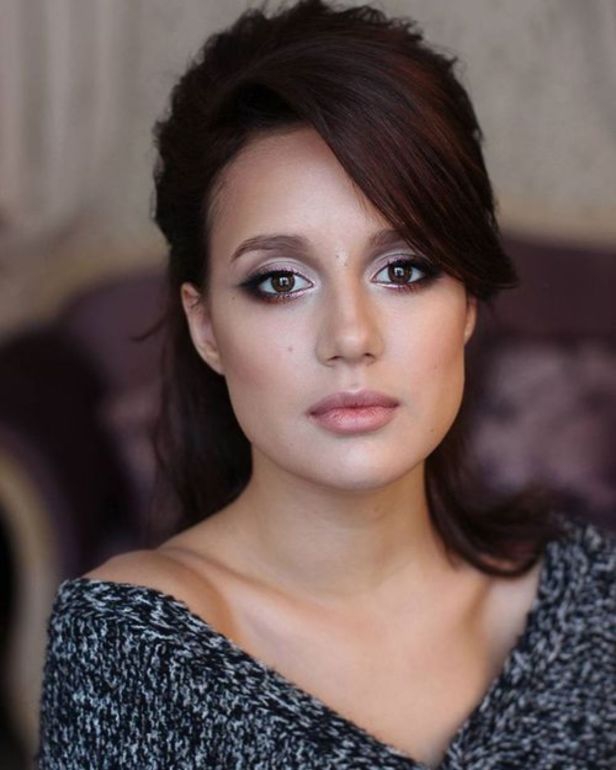 Cortes de cabelo femininos para um tipo de rosto quadrado