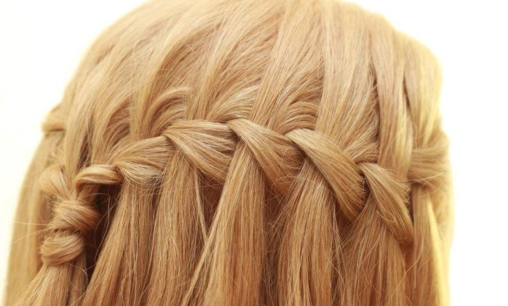 (+230 fotos) Cachoeira de tranças tecendo