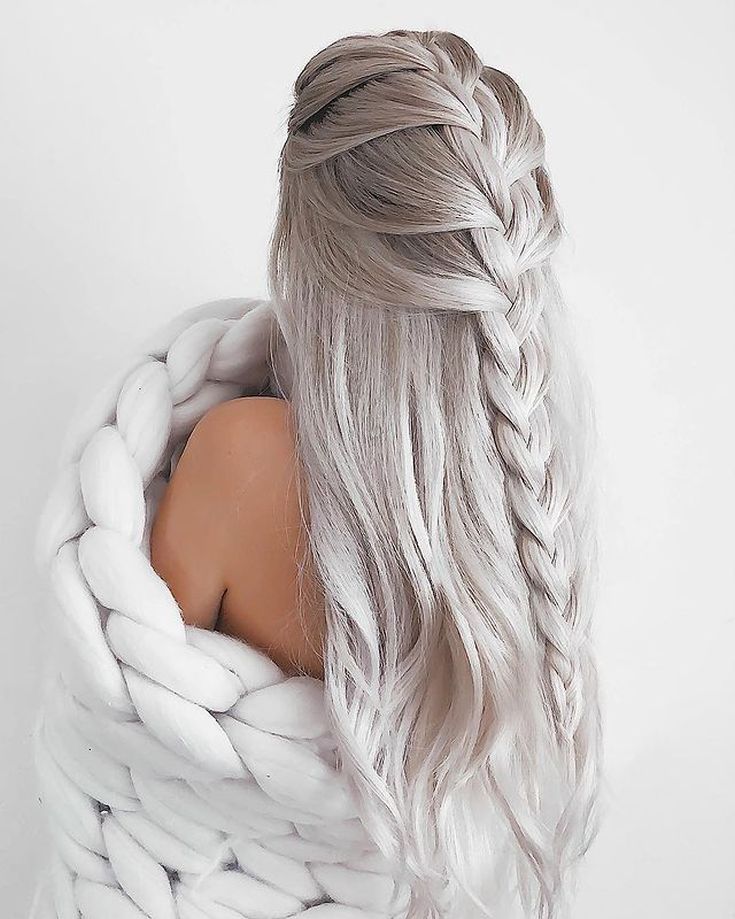 Penteados tópicos simples para cabelos preguiçosos de médio a longo