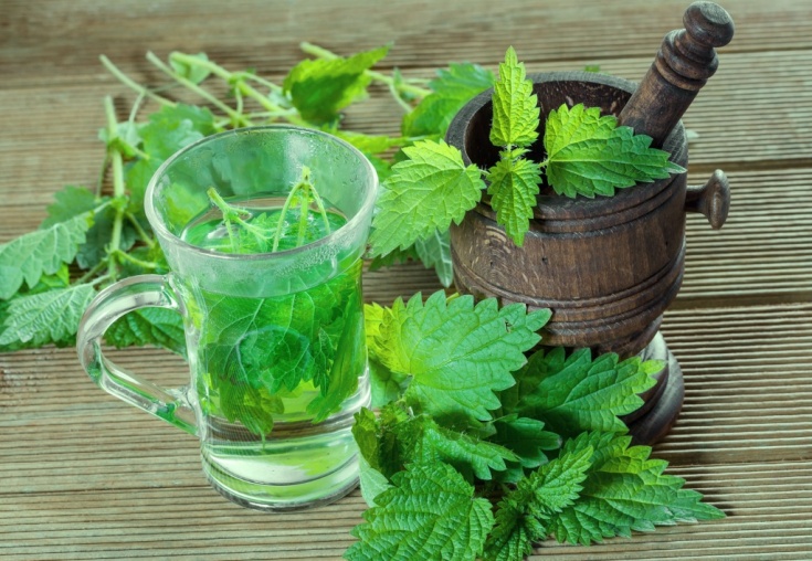 Causas de queda de cabelo em mulheres após os 40