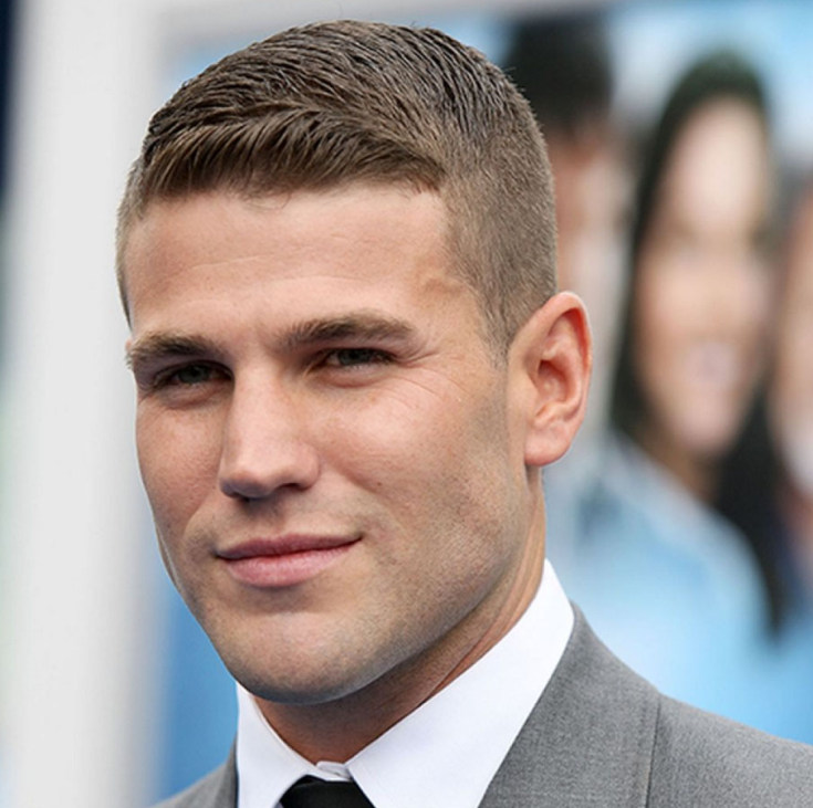 (+150 fotos) Penteados masculinos em formato oval de rosto