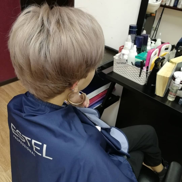 Cabelo castanho claro para cabelo curto