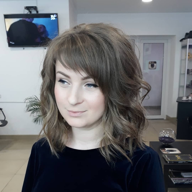 Cabelo castanho claro para cabelo curto