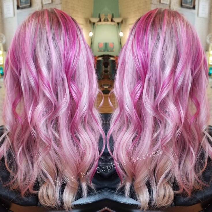 Cor do cabelo loiro rosa