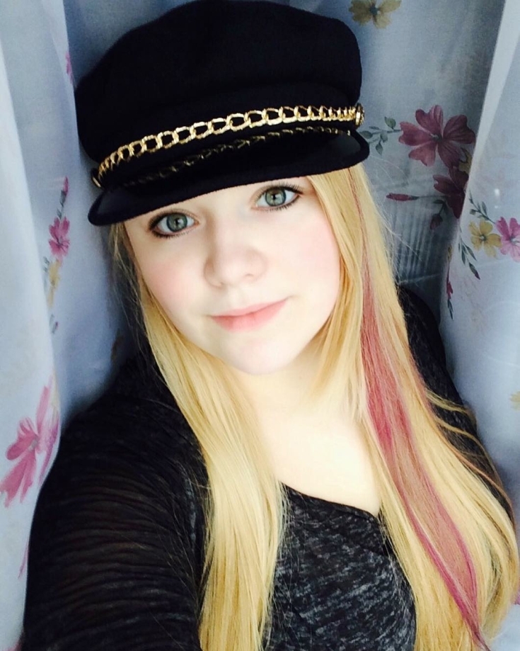 Cabelo claro para olhos verdes