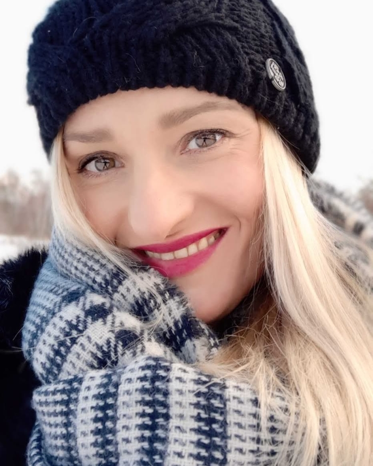 Cabelo claro para olhos castanhos