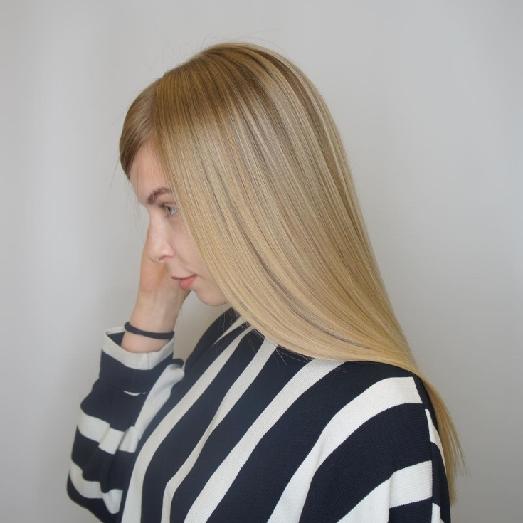 Cabelo caramelo para pele clara