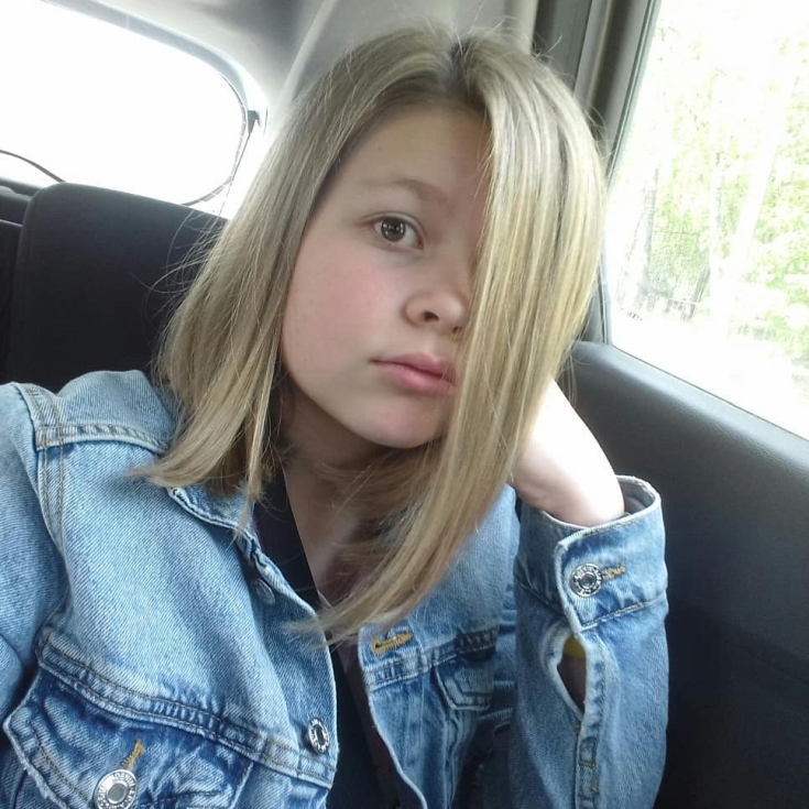 Cabelo claro para olhos castanhos