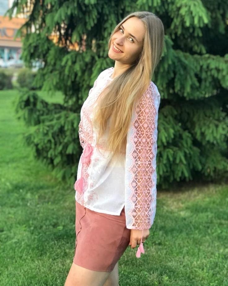 Cabelo claro para olhos verdes