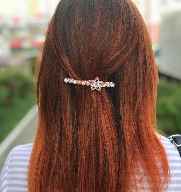 Cabelo preto e ruivo