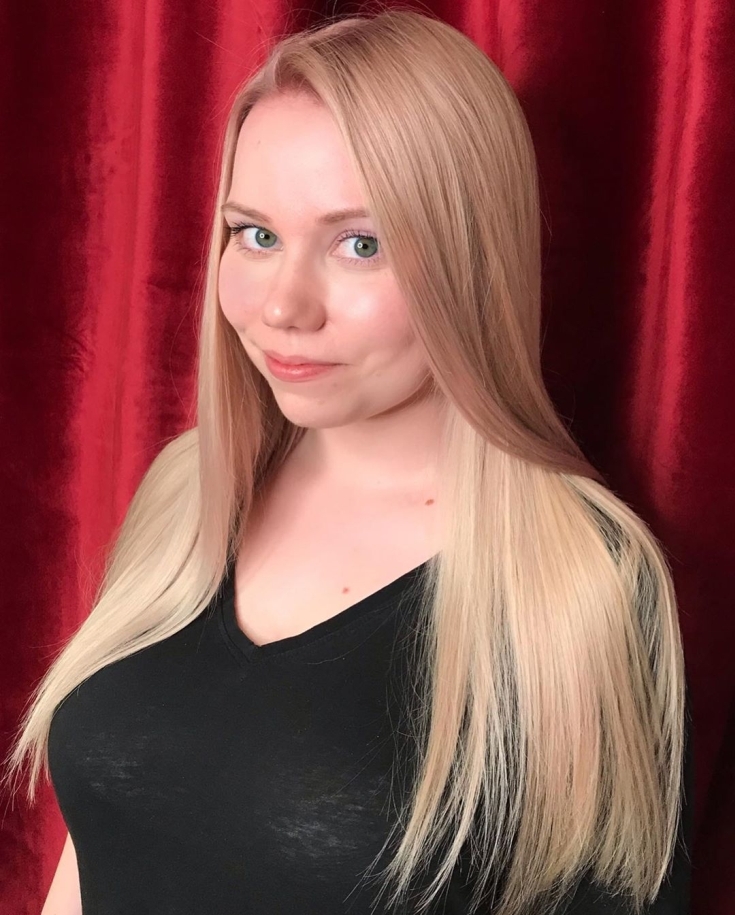 Cabelo claro para olhos verdes