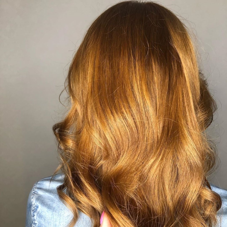 Cabelo castanho claro