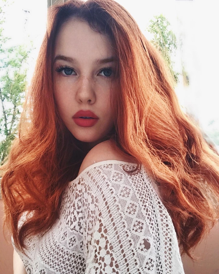 Cabelo ruivo para olhos azuis