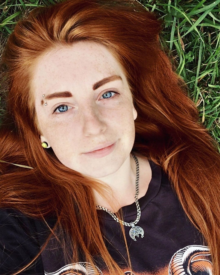 Cabelo ruivo para olhos azuis