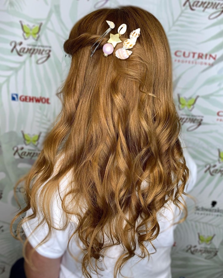 Cabelo castanho claro