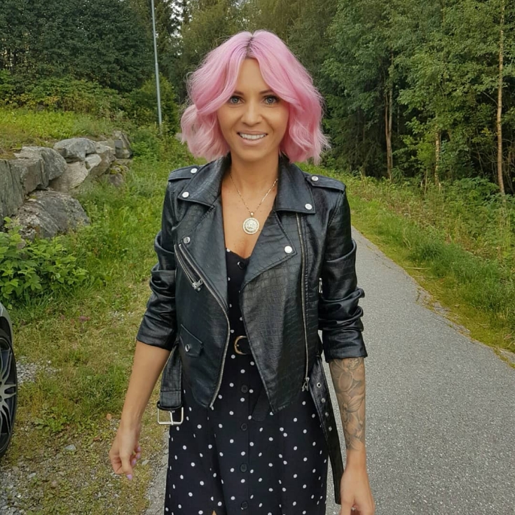 Cor do cabelo loiro rosa