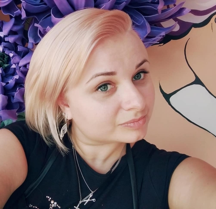 Cabelo claro para olhos verdes