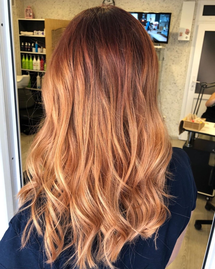 Cabelo castanho claro