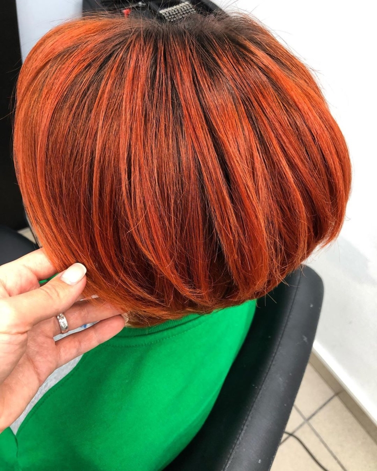 Cabelo preto e ruivo