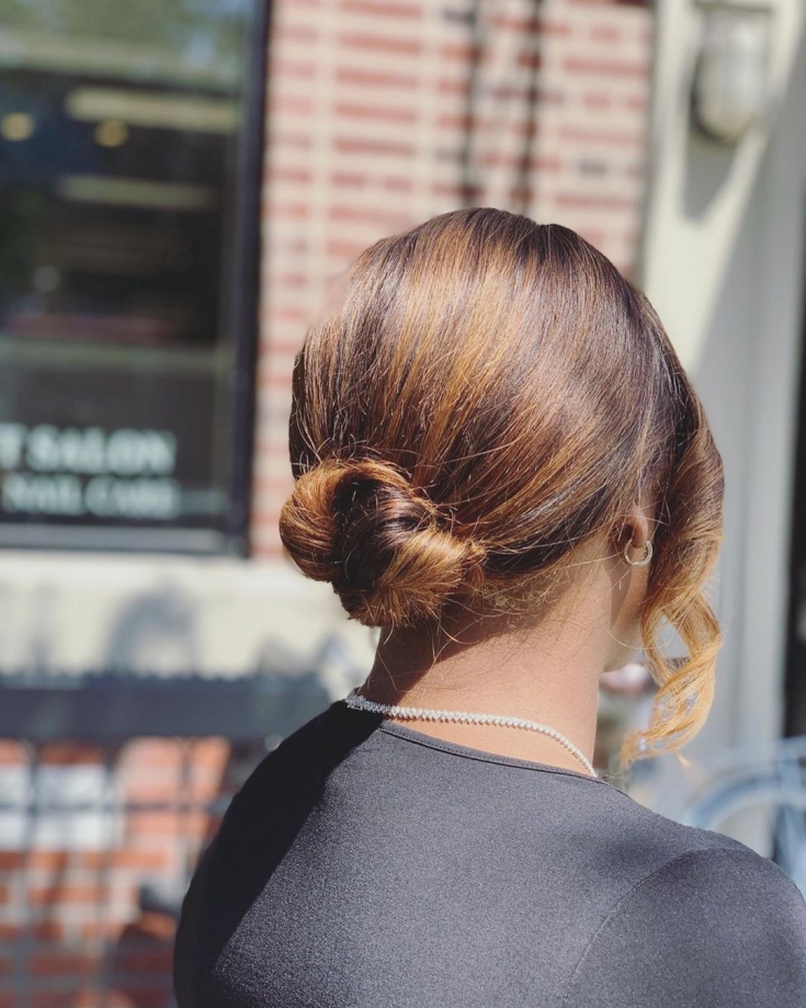 Cabelo castanho dourado