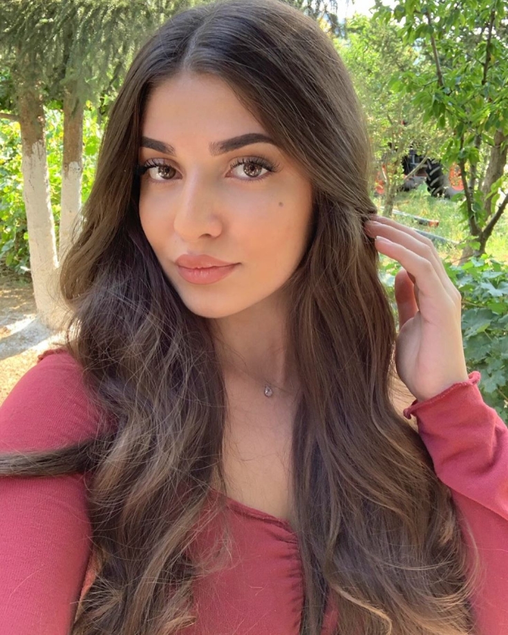 Foto colorida de cabelo castanho claro