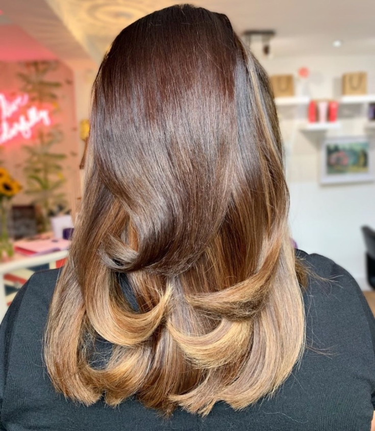 Cabelo castanho claro