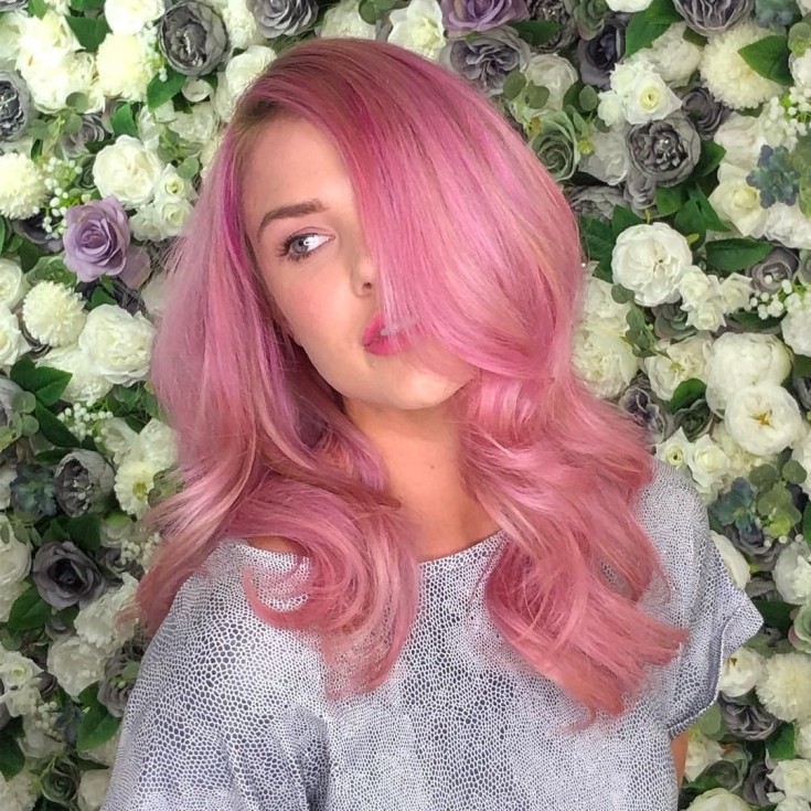 Cor do cabelo loiro rosa