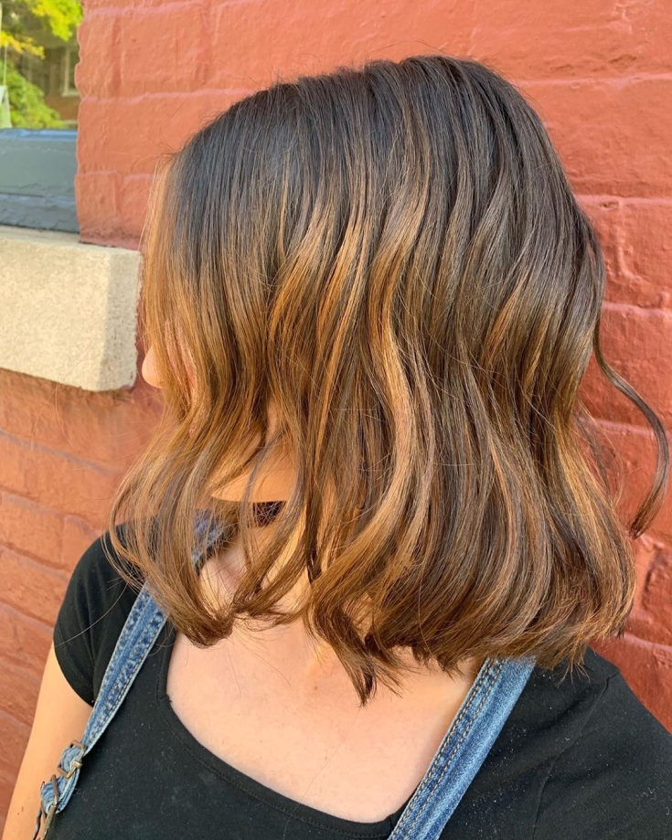 Cabelo castanho claro