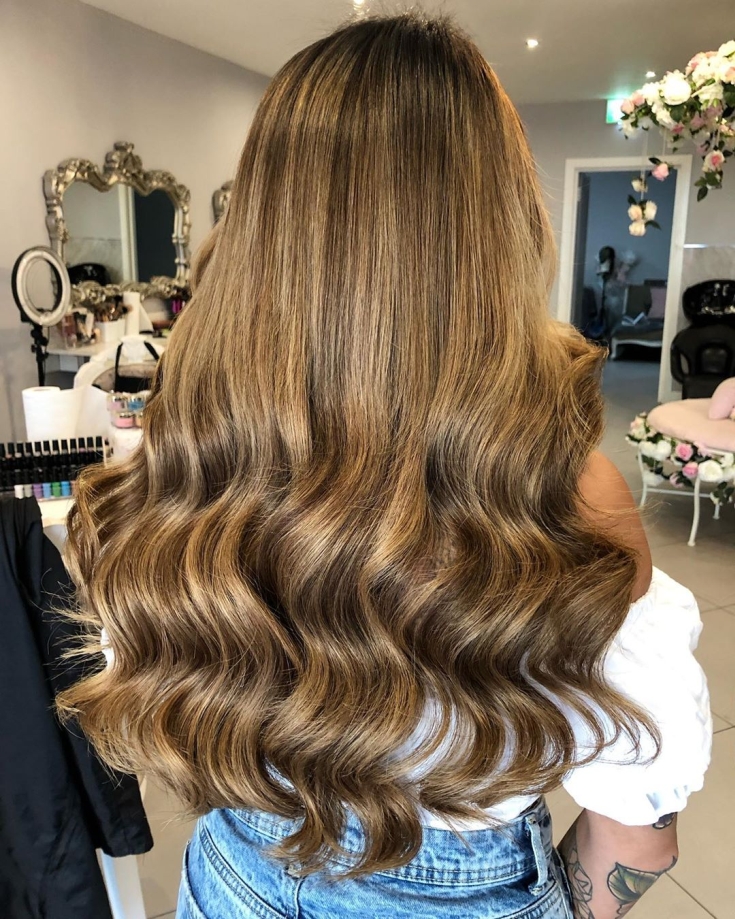 Cabelo castanho claro