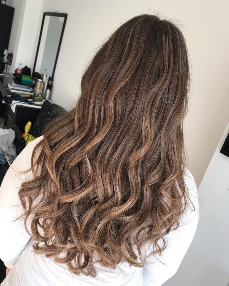 Cabelo castanho legal