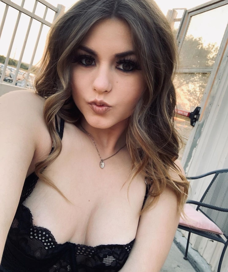 Foto colorida de cabelo castanho claro