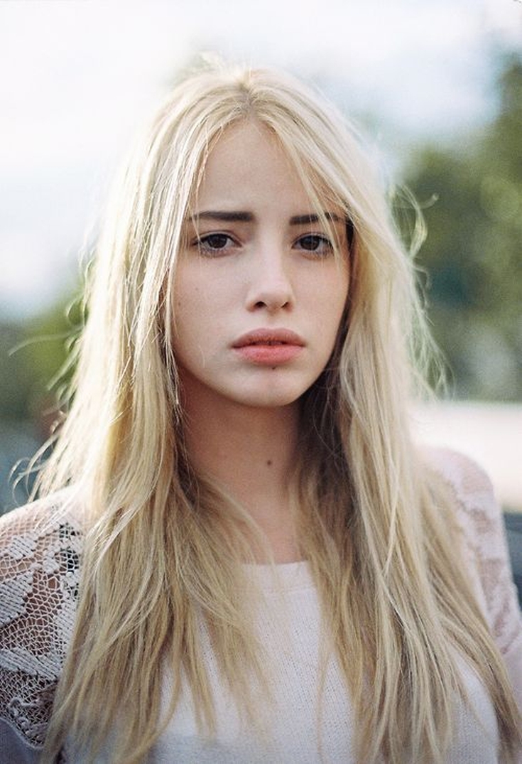 Cabelo claro para olhos castanhos