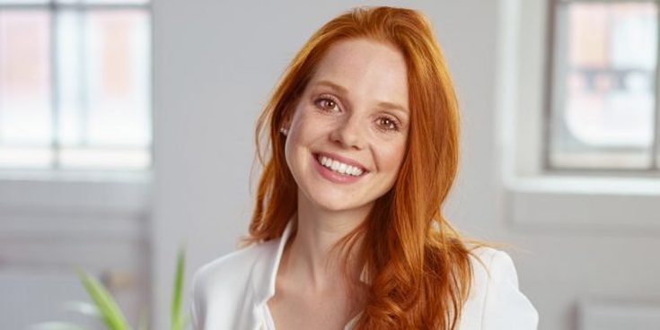 (+150 foto) Cabelo claro para pele escura