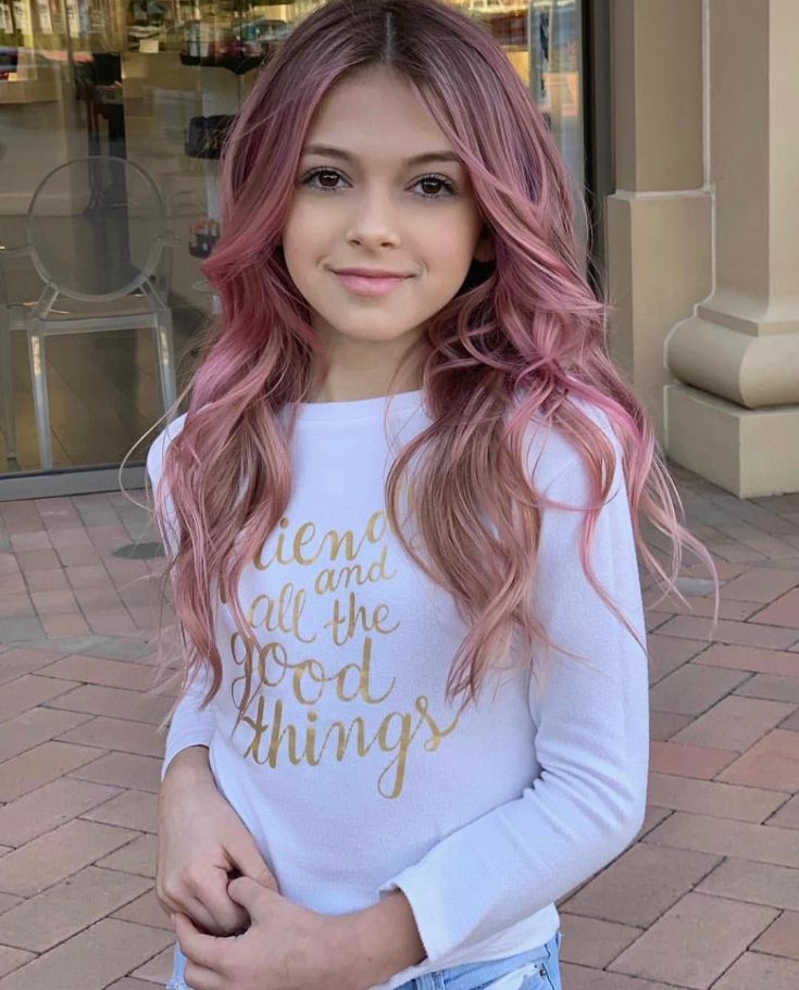 (+135 foto) Pinte o cabelo da criança de rosa