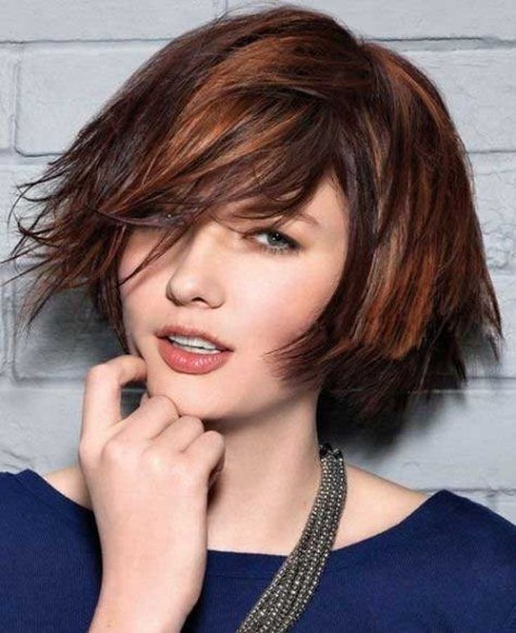 (+125 fotos) Corte de cabelo arrepiante para cabelo curto e escuro