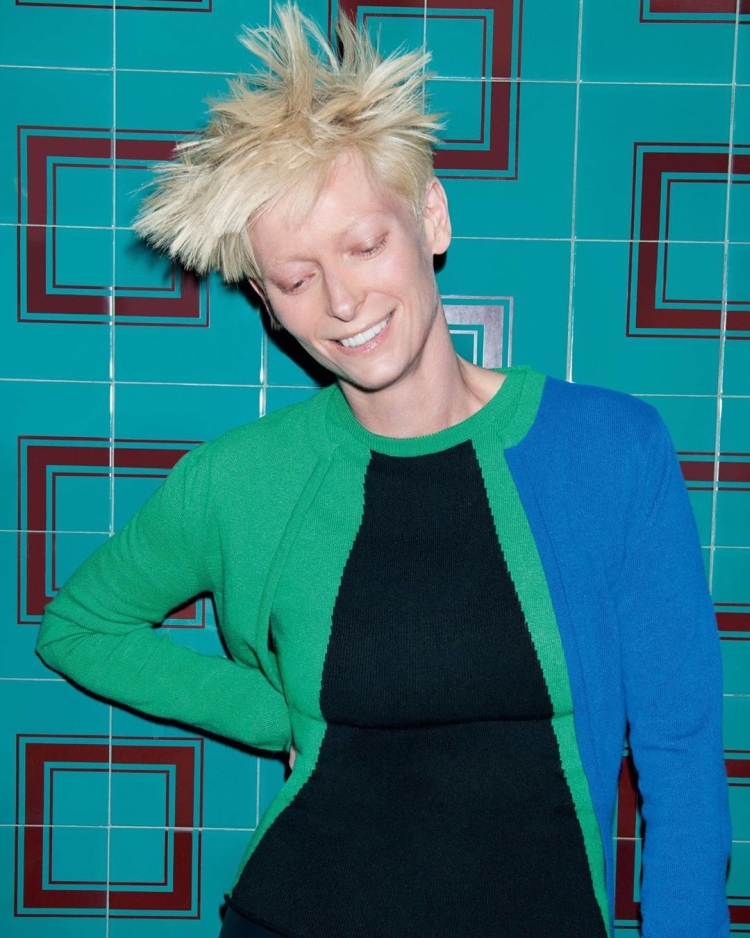 Cortes de cabelo muito curtos e elegantes para mulheres