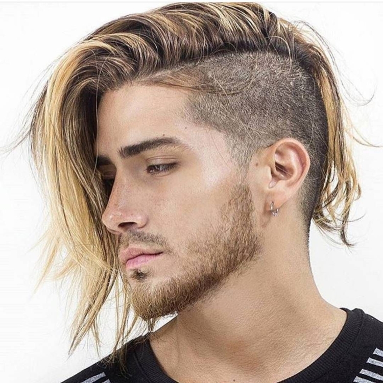 Cortes de cabelo masculinos com têmporas raspadas com nomes e exemplos