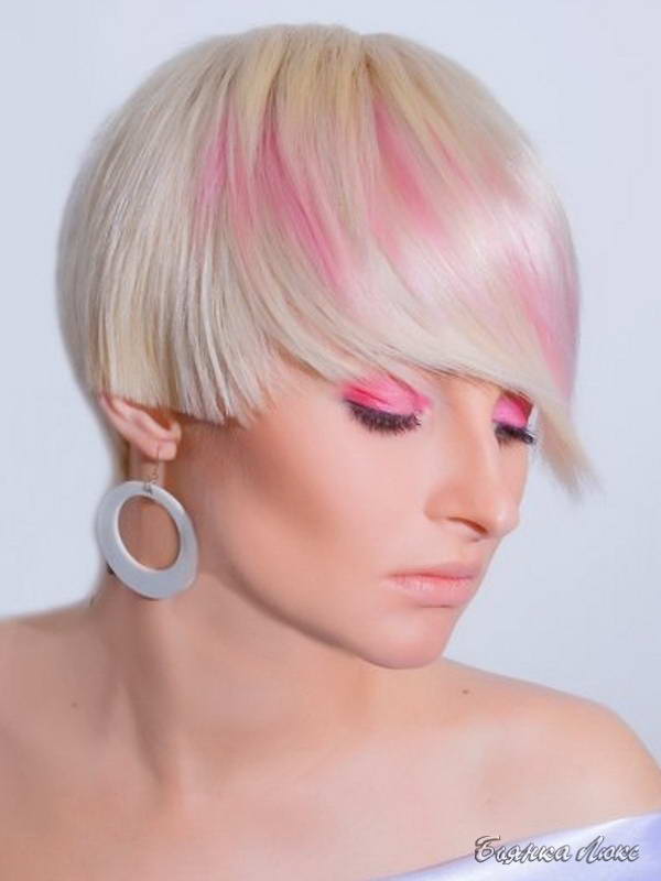 Cortes de cabelo muito curtos e elegantes para mulheres